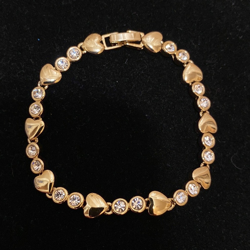 Gold Tone Heart Bracelet